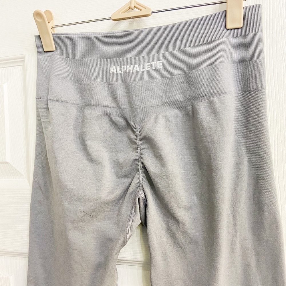 Alphalete leggings